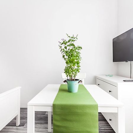 Lupolo Apartments Skwerowa Krakow Bagian luar foto