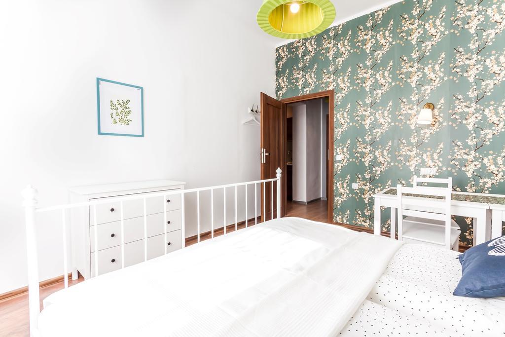 Lupolo Apartments Skwerowa Krakow Bagian luar foto